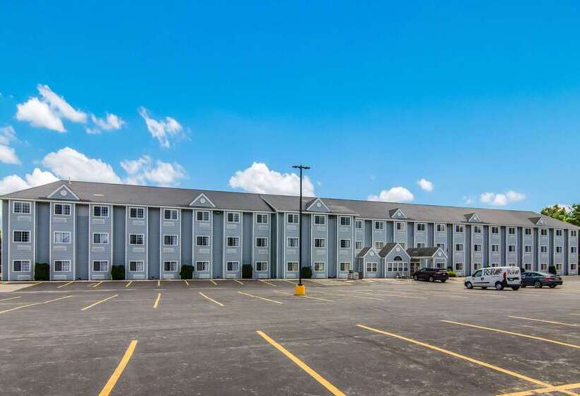 فندق Quality Inn & Suites Grove Cityoutlet Mall