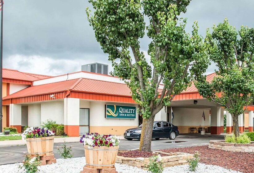 فندق Quality Inn & Suites Kansas City I435n Near Sports Complex