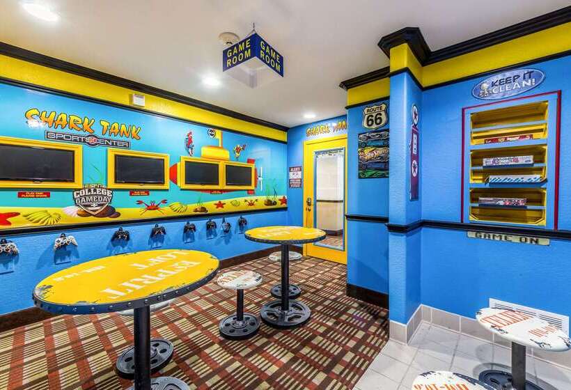 هتل Quality Inn & Suites Seaworld North