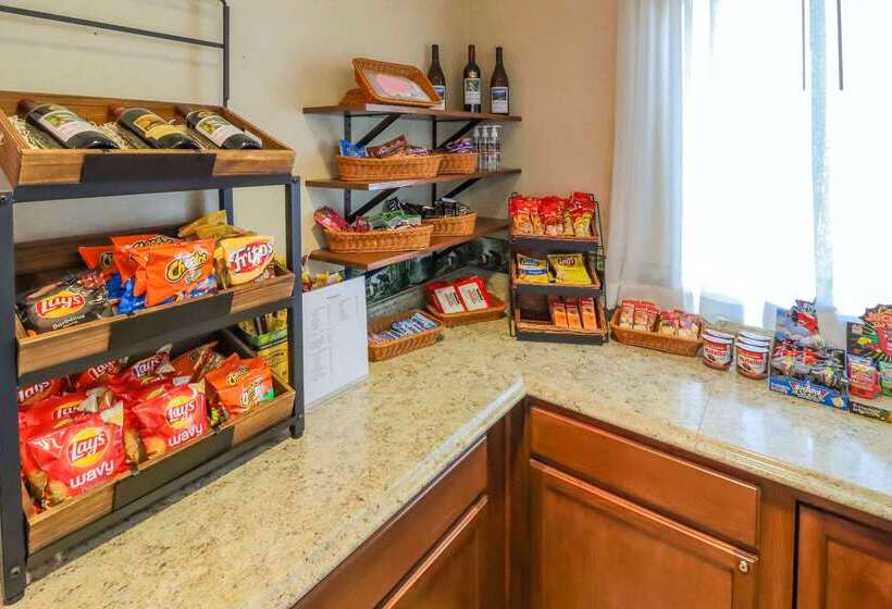 فندق Quality Inn & Suites Sequim At Olympic National Park