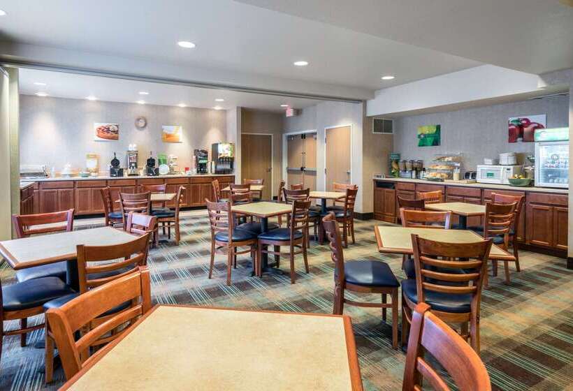 فندق Quality Inn & Suites Sequim At Olympic National Park