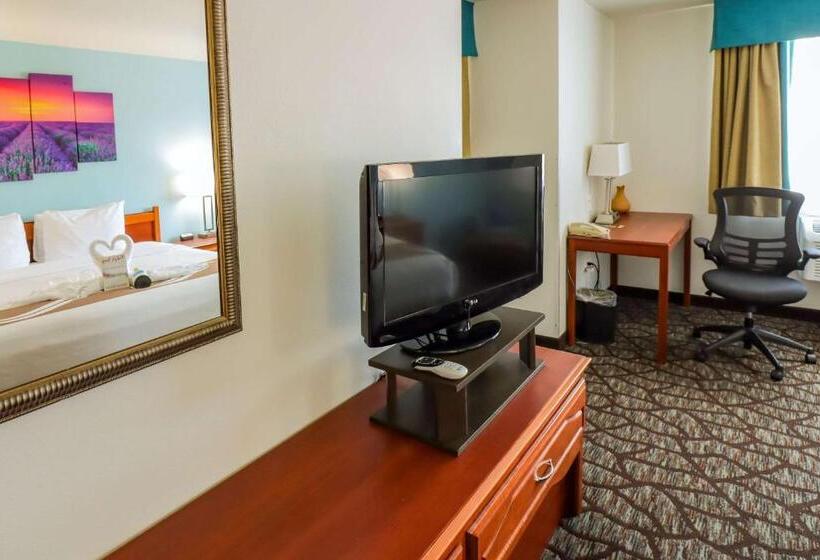 فندق Quality Inn & Suites Sequim At Olympic National Park