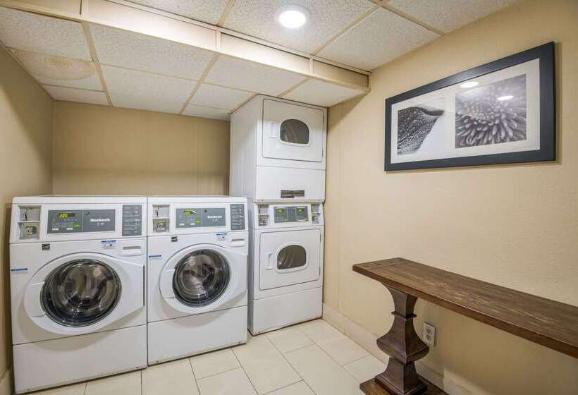 ホテル Quality Inn