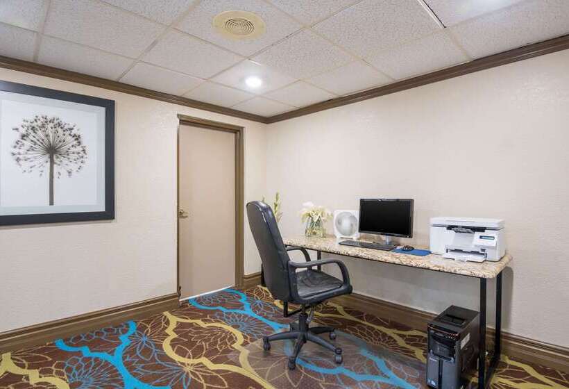 ホテル Quality Inn