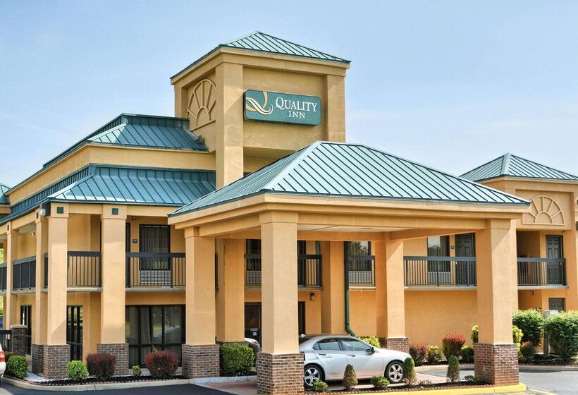 فندق Quality Inn Thornburg