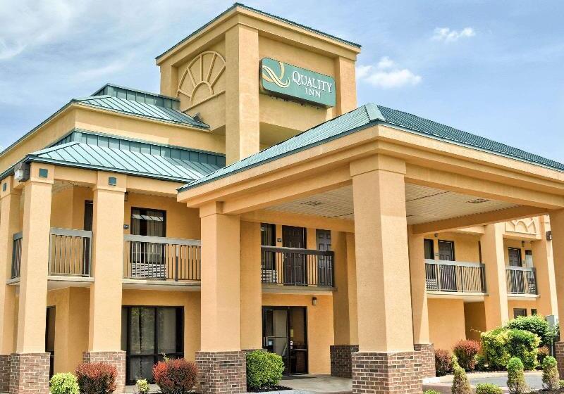 فندق Quality Inn Thornburg