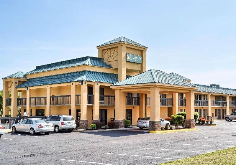 فندق Quality Inn Thornburg
