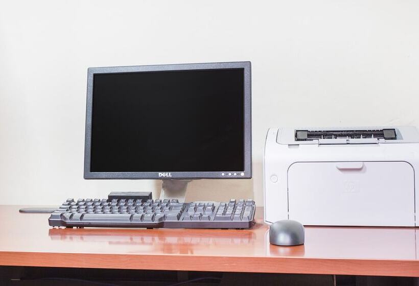 Ramada Hotel & Conf Center By Wyndham Augusta Downtown