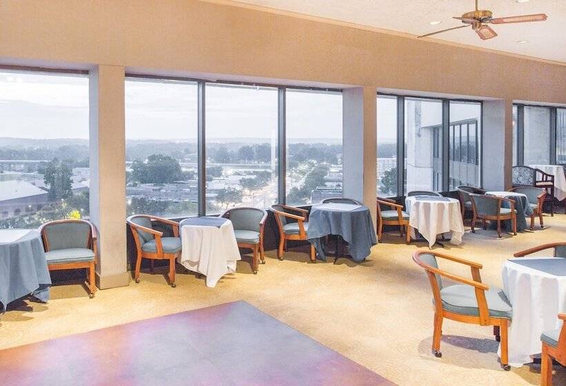 Ramada Hotel & Conf Center By Wyndham Augusta Downtown