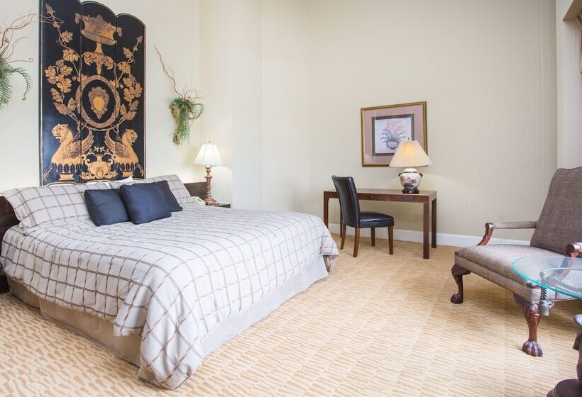 Ramada Hotel & Conf Center By Wyndham Augusta Downtown