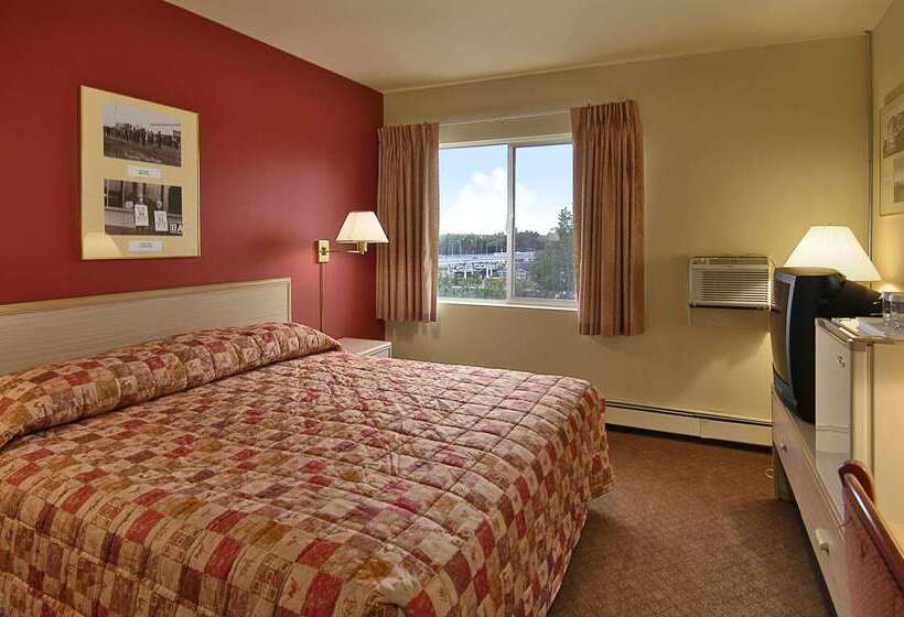 فندق Ramada By Wyndham Anchorage