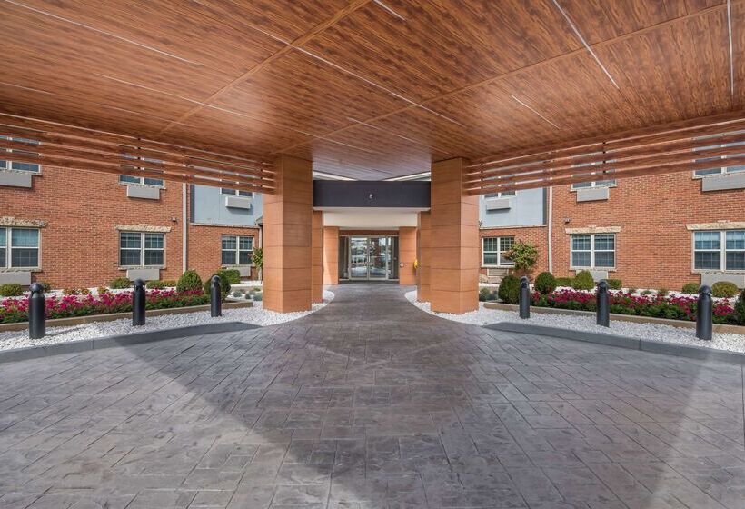 Wyndham Garden Galena Hotel & Day Spa