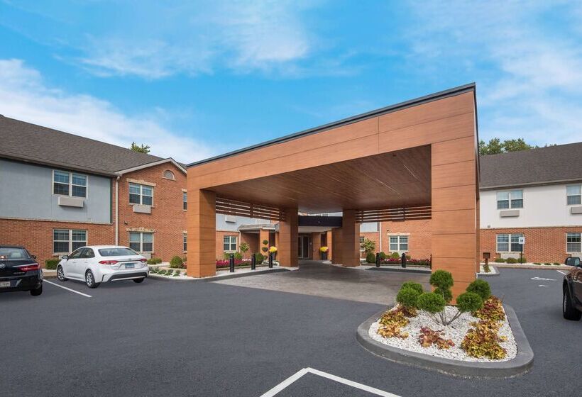 Wyndham Garden Galena Hotel & Day Spa