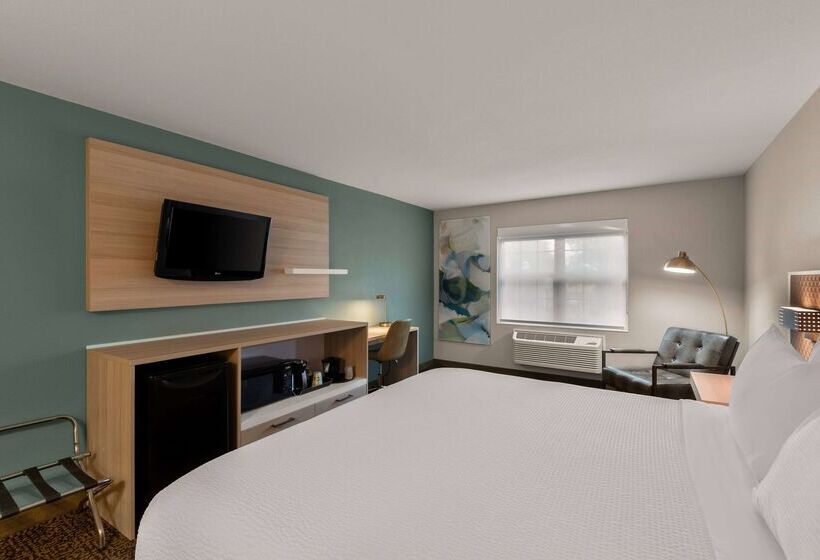 Wyndham Garden Galena Hotel & Day Spa