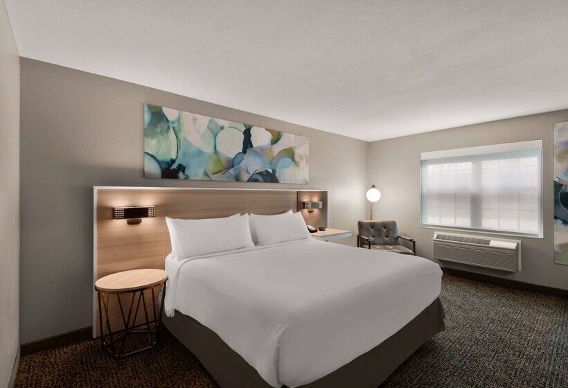 Wyndham Garden Galena Hotel & Day Spa