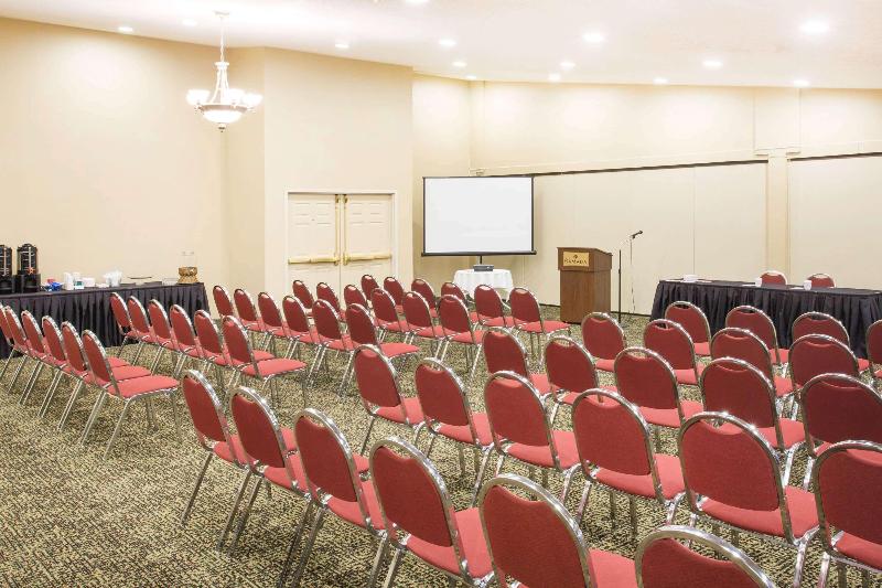 Wyndham Garden Galena Hotel & Day Spa