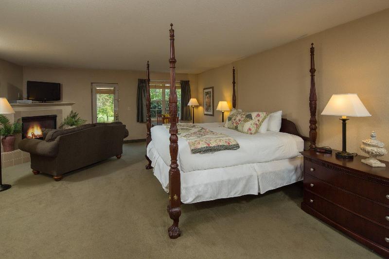 Wyndham Garden Galena Hotel & Day Spa