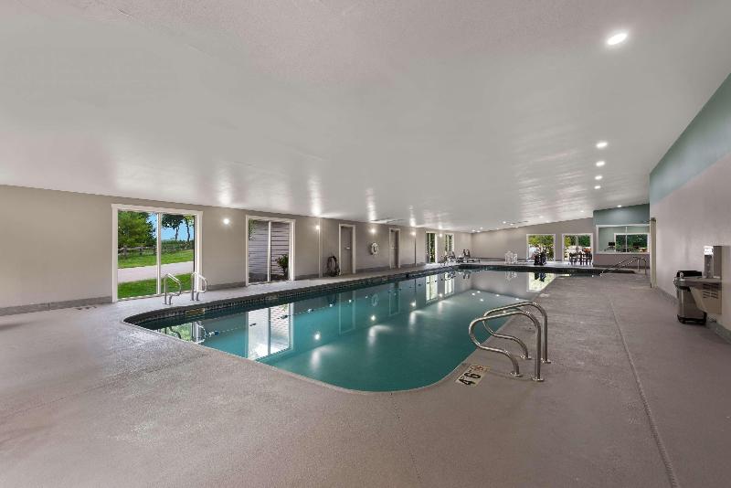 Wyndham Garden Galena Hotel & Day Spa