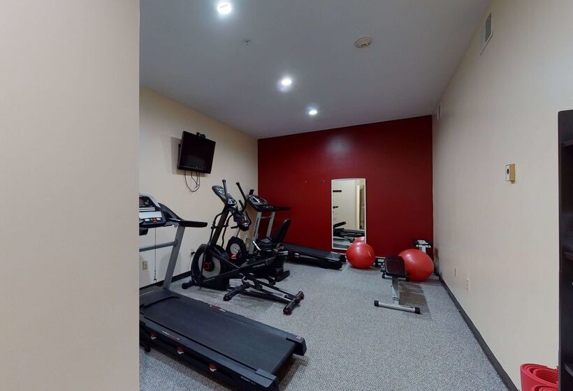 فندق Ramada By Wyndham Strasburg   Shenandoah Valley