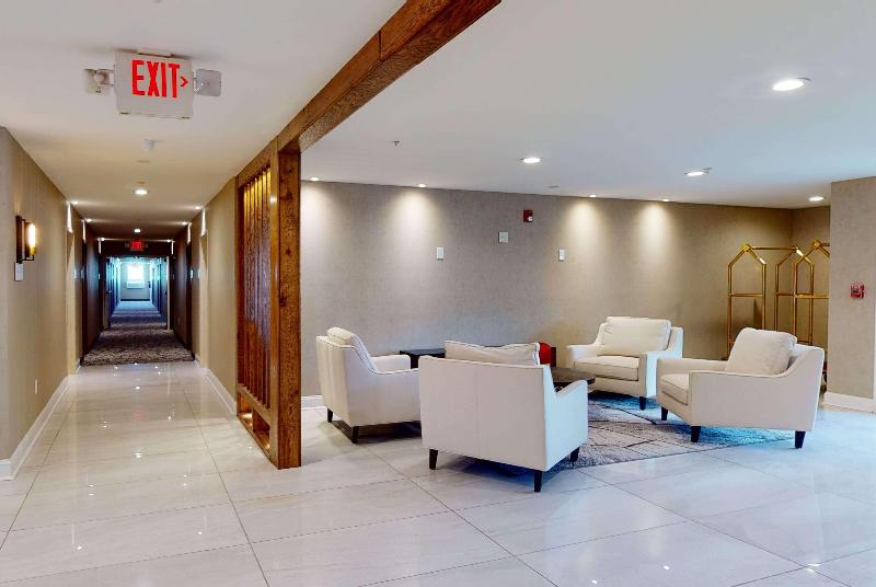 בית מלון כפרי Ramada By Wyndham Strasburg   Shenandoah Valley