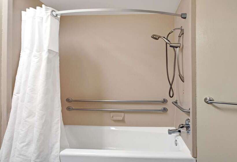 호텔 Ramada Limited And Suites San Francisco Airport