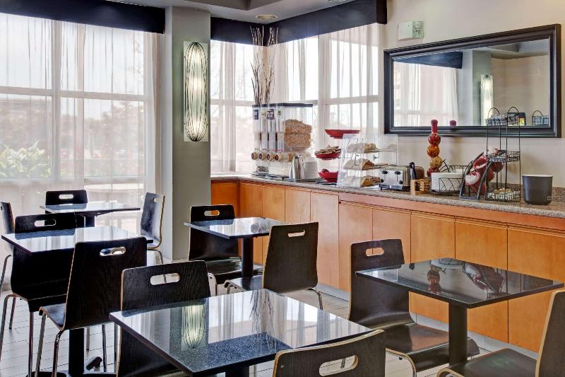 호텔 Ramada Limited And Suites San Francisco Airport