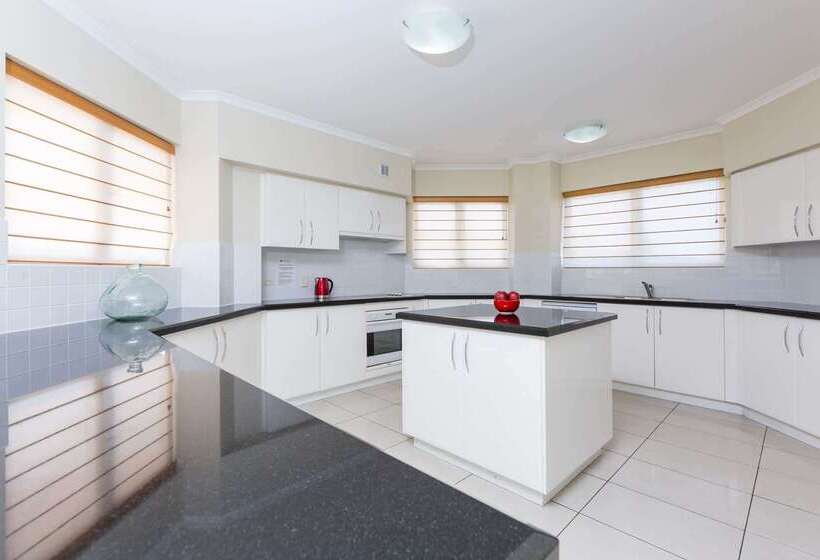 בית מלון כפרי Ramada Resort By Wyndham Shoal Bay