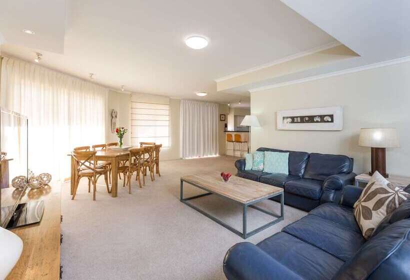 בית מלון כפרי Ramada Resort By Wyndham Shoal Bay