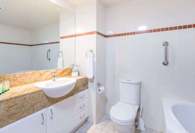 בית מלון כפרי Ramada Resort By Wyndham Shoal Bay