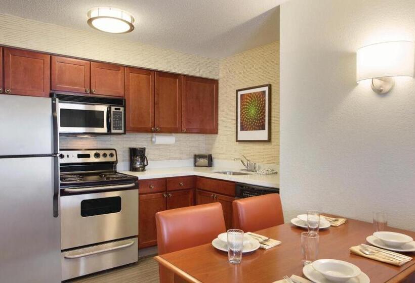 فندق Residence Inn Joplin