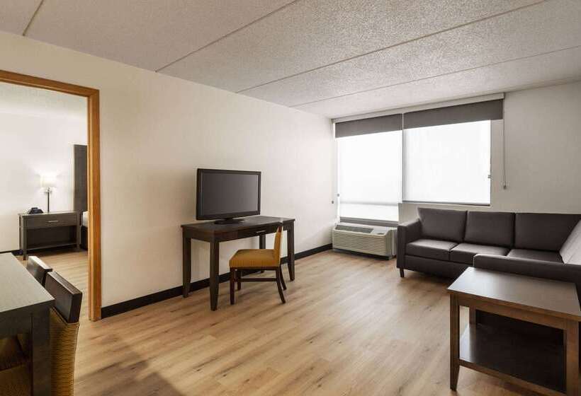 בית מלון כפרי Americinn By Wyndham Rochester Near Mayo Clinic