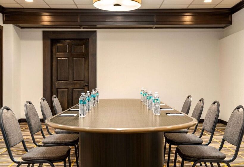 בית מלון כפרי Americinn By Wyndham Rochester Near Mayo Clinic