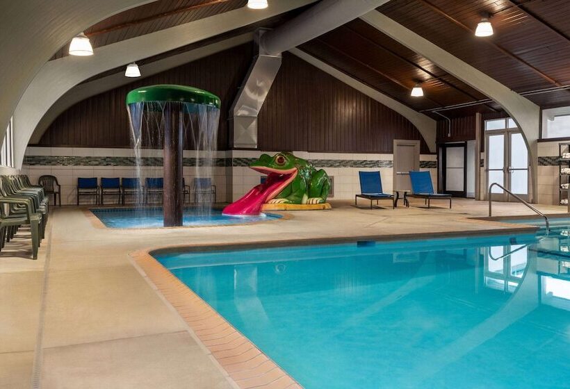 בית מלון כפרי Americinn By Wyndham Rochester Near Mayo Clinic