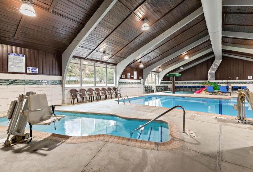 בית מלון כפרי Americinn By Wyndham Rochester Near Mayo Clinic