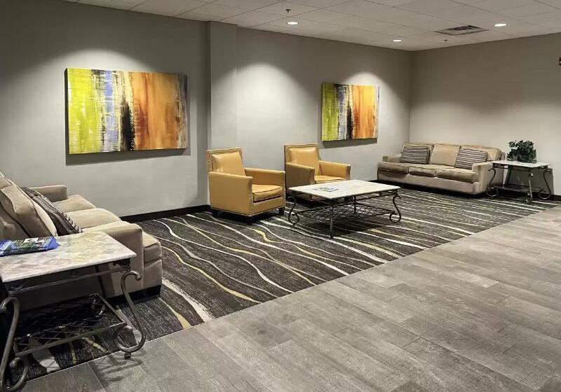 בית מלון כפרי Americinn By Wyndham Rochester Near Mayo Clinic