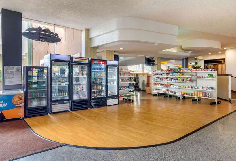 בית מלון כפרי Inn At The Highland Denver Downtown