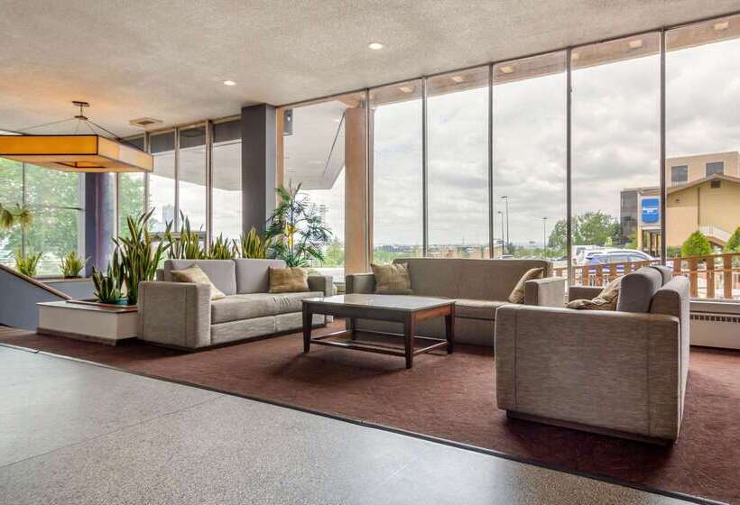 בית מלון כפרי Inn At The Highland Denver Downtown