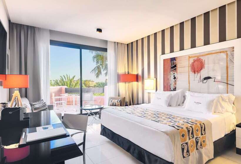 Отель Royal Hideaway Sancti Petri