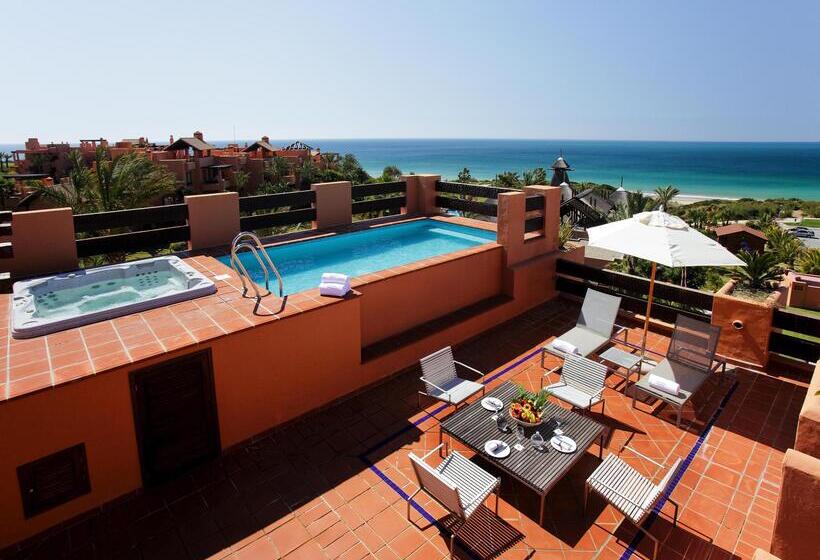 Отель Royal Hideaway Sancti Petri