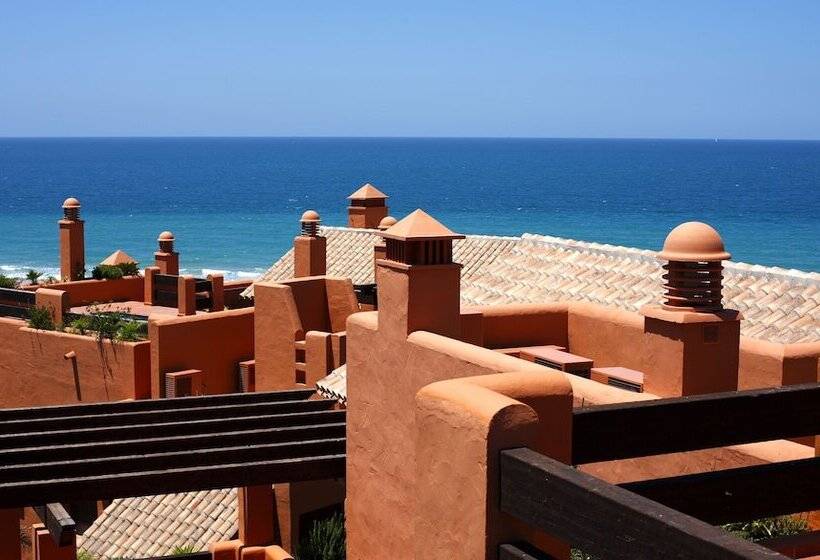 Отель Royal Hideaway Sancti Petri