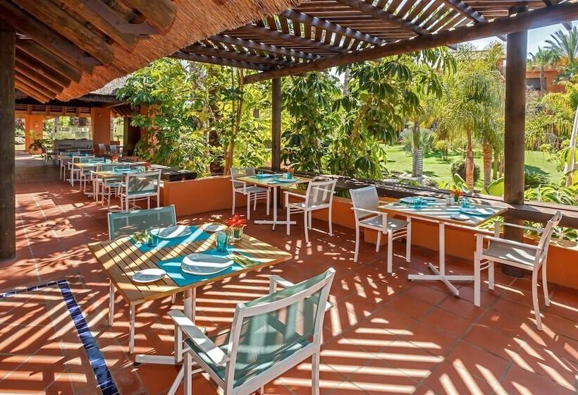 Отель Royal Hideaway Sancti Petri