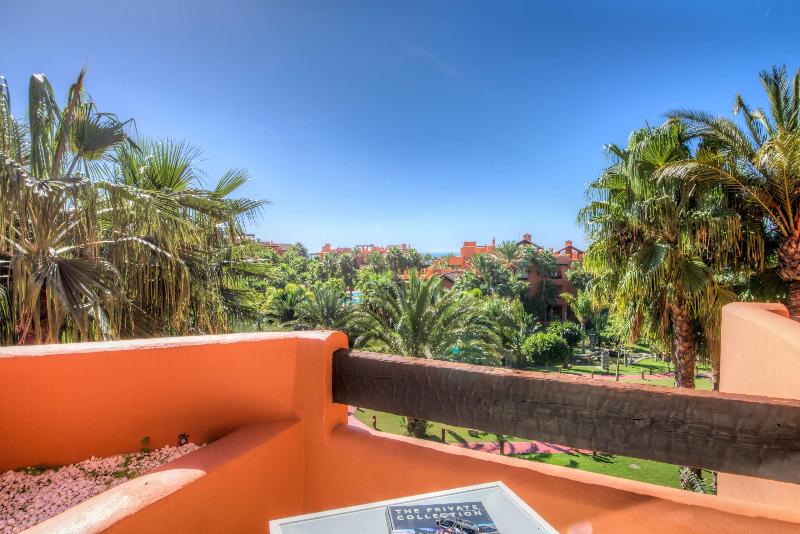 Отель Royal Hideaway Sancti Petri