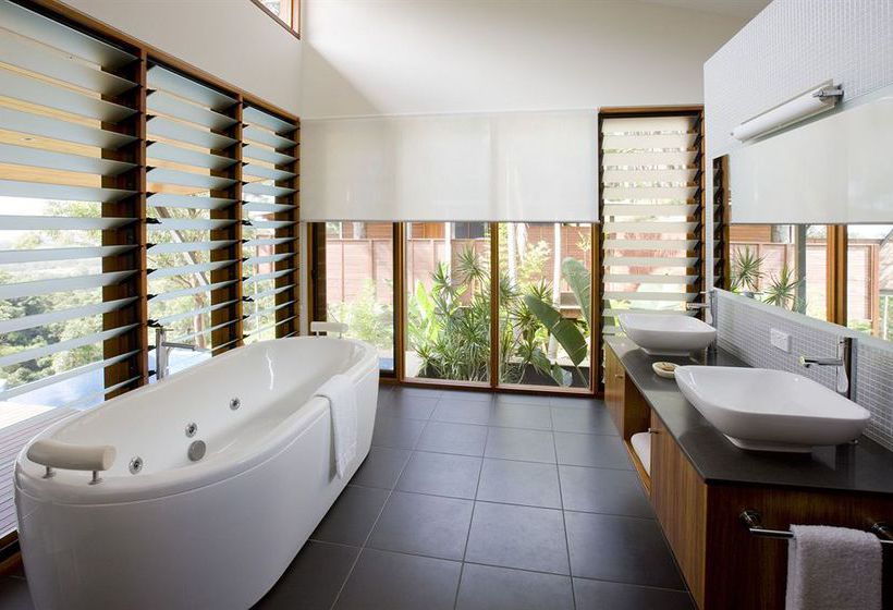 בית מלון כפרי Ruffles Lodge