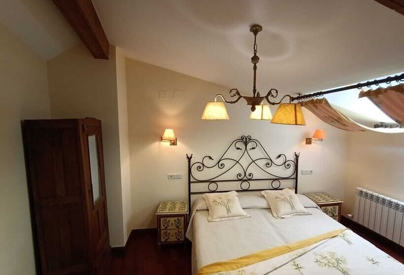 فندق ريفى La Posada Del Tietar