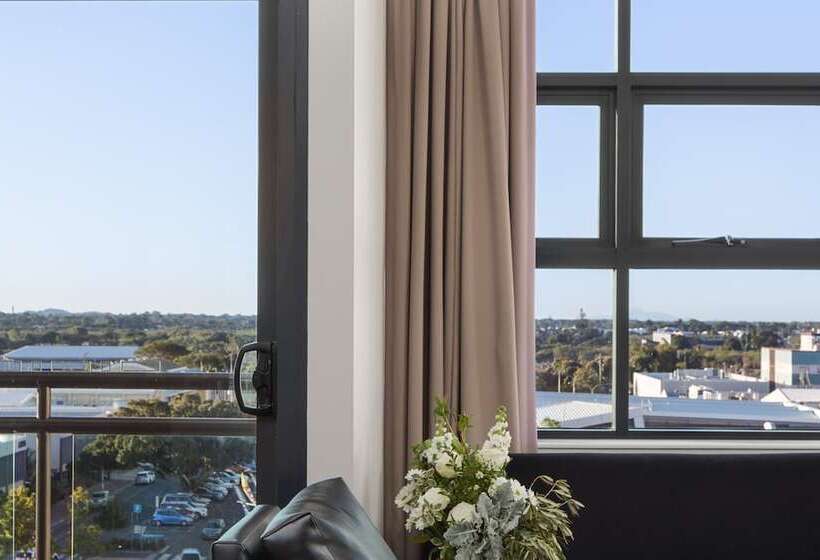 هتل Rydges Mackay Suites