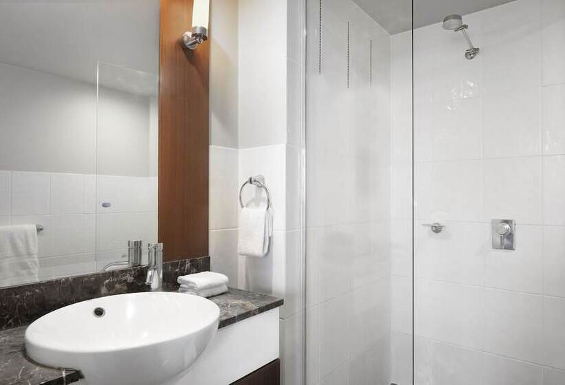 בית מלון כפרי Mantra Towers Of Chevron