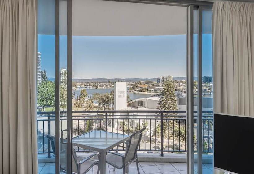 בית מלון כפרי Mantra Towers Of Chevron