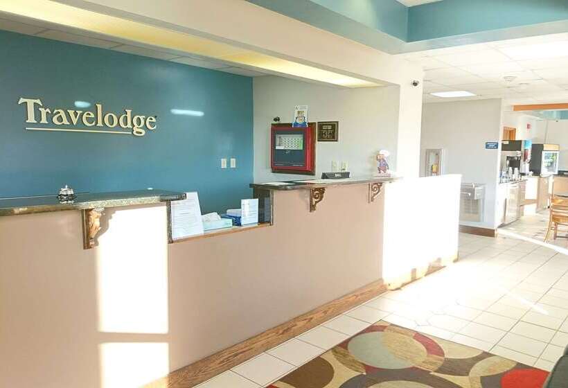 هتل Travelodge By Wyndham Knoxville East