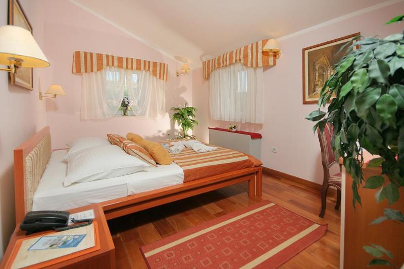 בית מלון כפרי Trogir