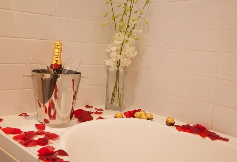 בית מלון כפרי Wine Country Motor Inn